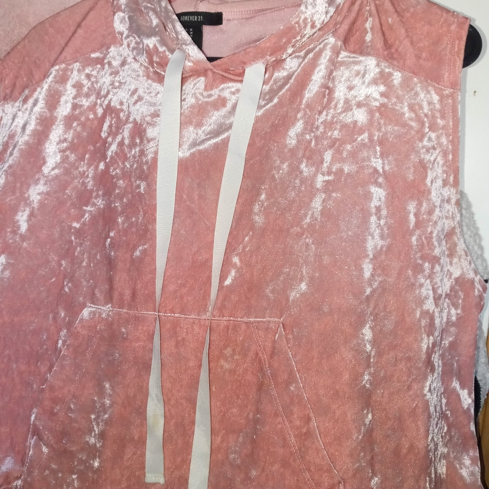 Pink velvet crop top